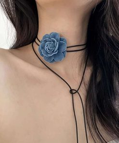 SHEIN 1pc Vacation Style Denim Flower Shaped Necklace