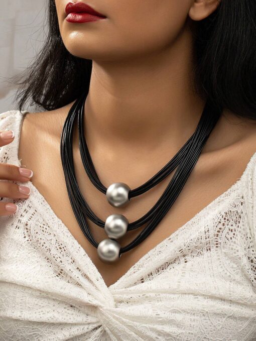 SHEIN Bead Decor Layered Necklace